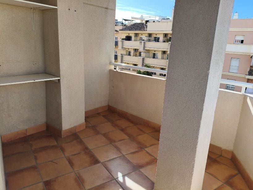 Piso de 3 habitaciones en Nerja en venta con garaje - 460.000 € (Ref: 9552689)