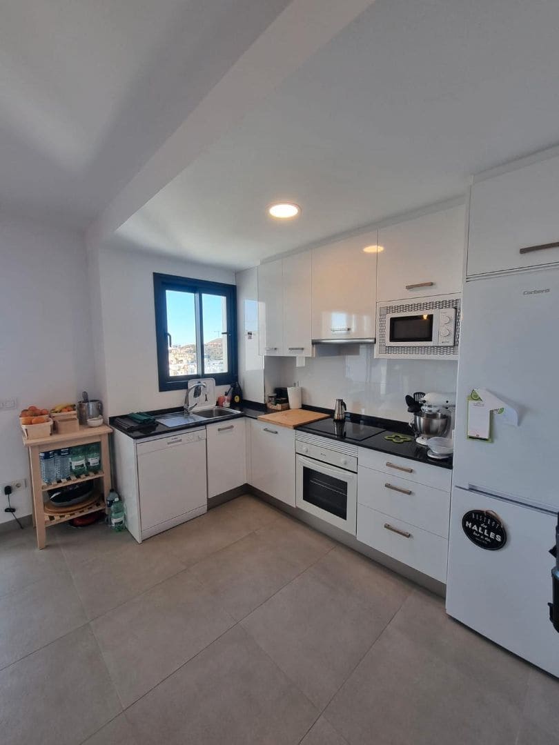 3 soverom Penthouse til salgs i Nerja med svømmebasseng garasje - € 479 000 (Ref: 9556144)