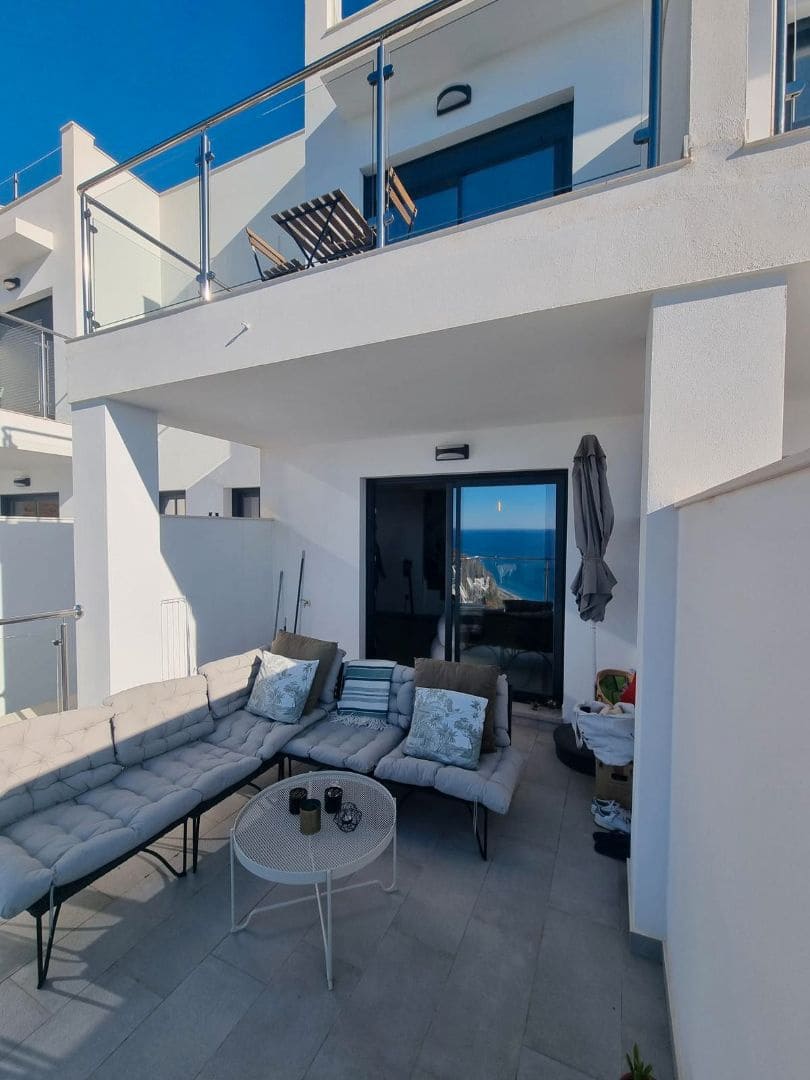 3 soverom Penthouse til salgs i Nerja med svømmebasseng garasje - € 479 000 (Ref: 9556144)