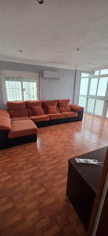 Piso de 3 habitaciones en Nerja en venta - 255.000 € (Ref: 9564111)