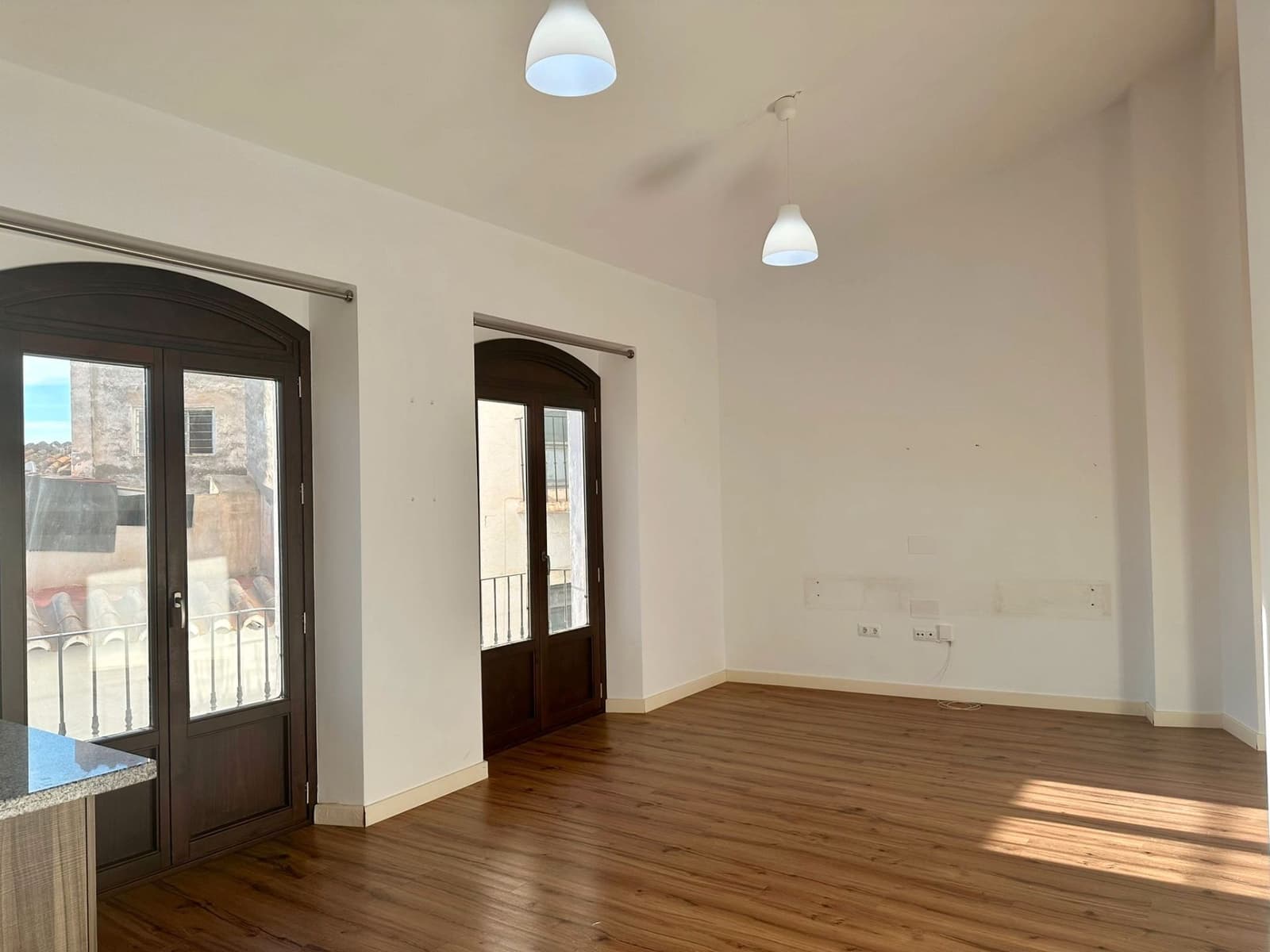 2 soveværelse Loft til leje i Velez-Malaga - € 900 (Ref: 9564113)