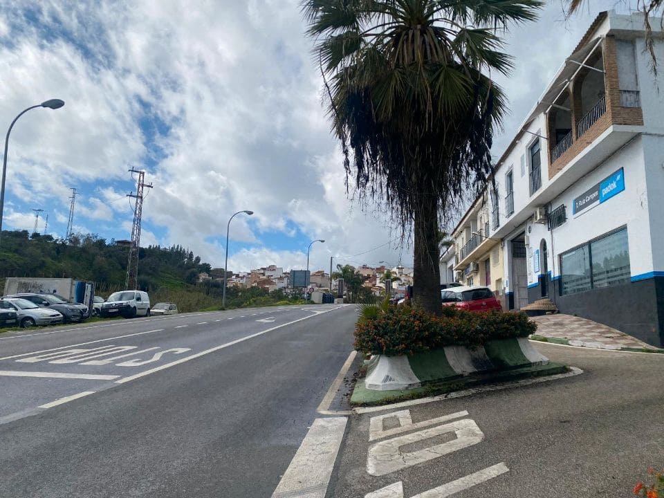 Building Plot for sale in Benamocarra - € 550,000 (Ref: 9588376)