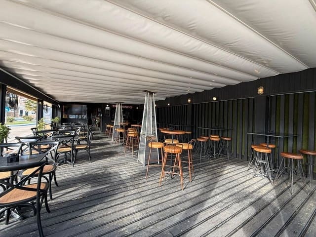 Commerciale in vendita in Torre del Mar, Vélez-Málaga - 45.000 € (Rif: 9596474)