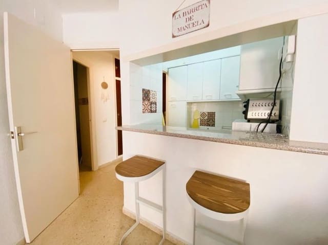 1 quarto Estúdio para venda em Centro Internacional, Torrox com piscina - 167 000 € (Ref: 9609611)