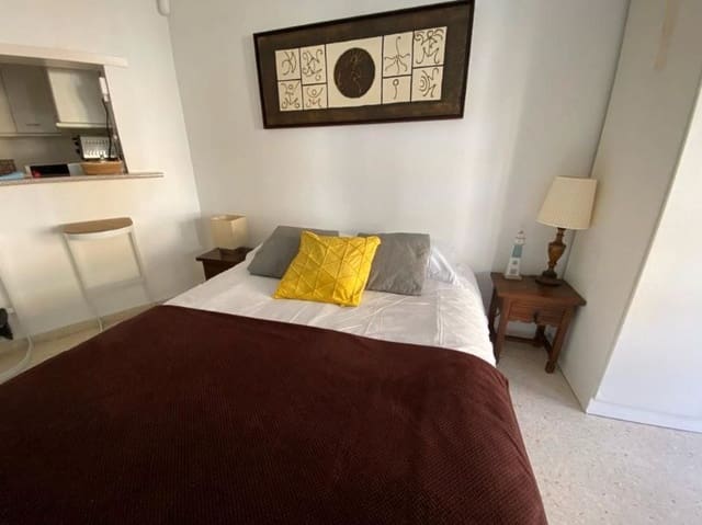 1 quarto Estúdio para venda em Centro Internacional, Torrox com piscina - 167 000 € (Ref: 9609611)