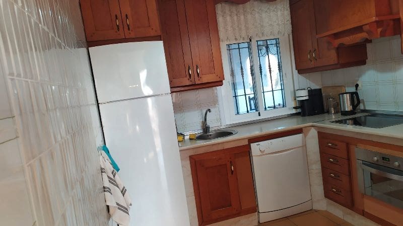 3 sovrum Villa att hyra i Torrox med pool garage - 1 700 € (Ref: 9617898)