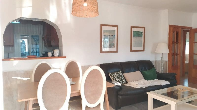 3 sovrum Villa att hyra i Torrox med pool garage - 1 700 € (Ref: 9617898)