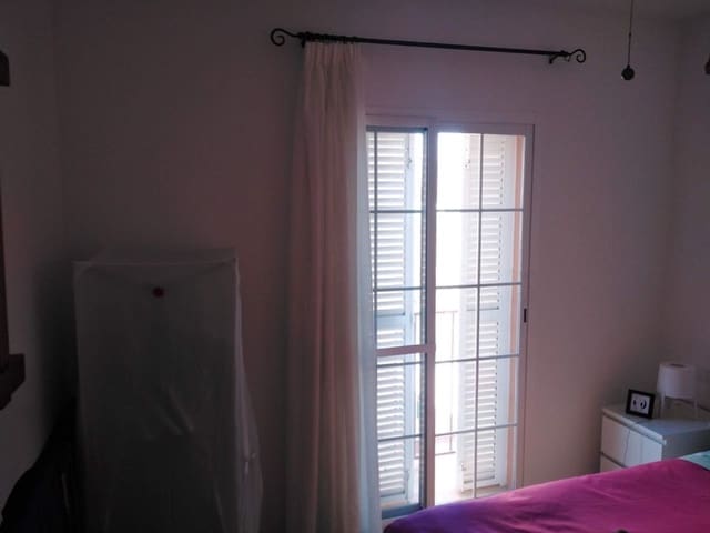 2 sovrum Villa till salu i Sotresgudo med pool garage - 315 000 € (Ref: 9645872)