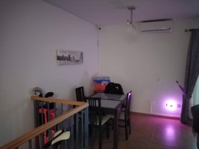 2 sovrum Villa till salu i Sotresgudo med pool garage - 315 000 € (Ref: 9645872)