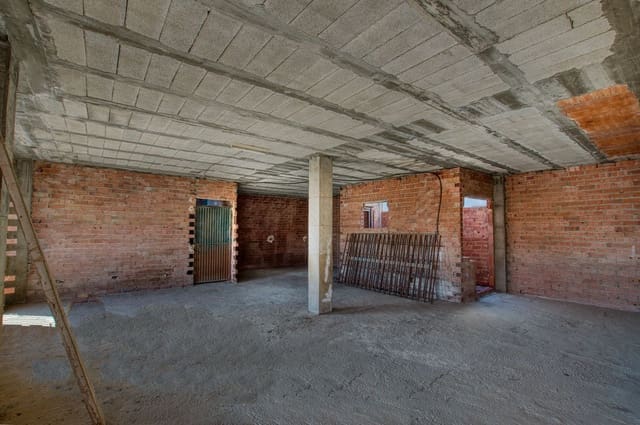 3 sovrum Hus till salu i Vélez-Málaga med garage - 175 000 € (Ref: 9650364)