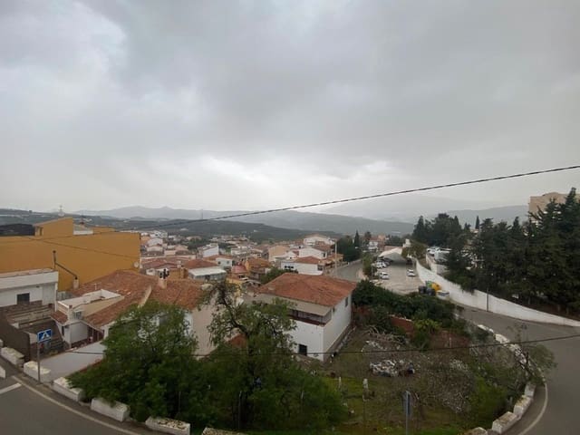 Leilighet til salgs i Benamocarra - € 185 000 (Ref: 9652448)