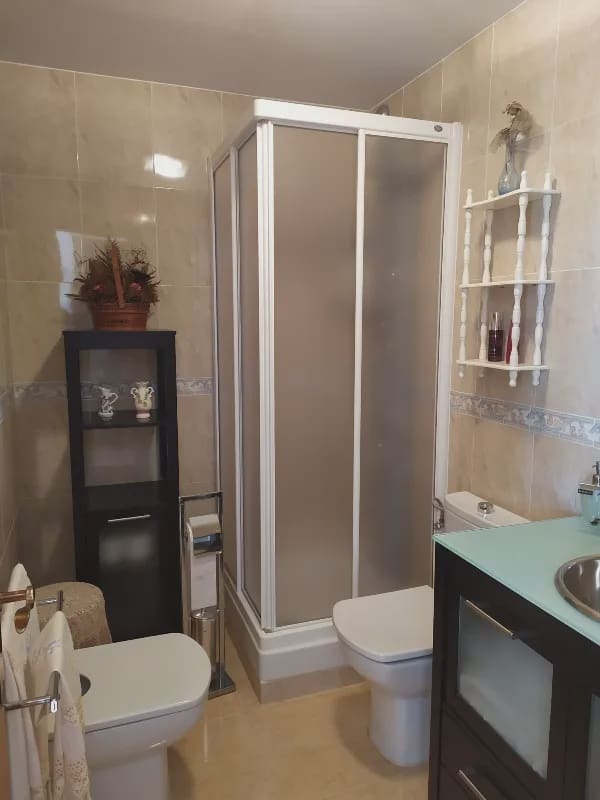 4 makuuhuone Huvila myytävänä paikassa Torrox mukana uima-altaan 
autotalli - 475 000 € (Ref: 9720512)