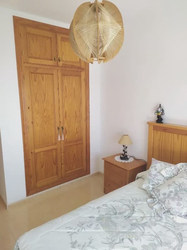 4 makuuhuone Huvila myytävänä paikassa Torrox mukana uima-altaan 
autotalli - 475 000 € (Ref: 9720512)