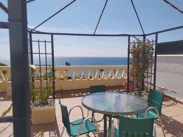 4 makuuhuone Huvila myytävänä paikassa El Peñoncillo, Torrox mukana uima-altaan 
autotalli - 475 000 € (Ref: 9720512)