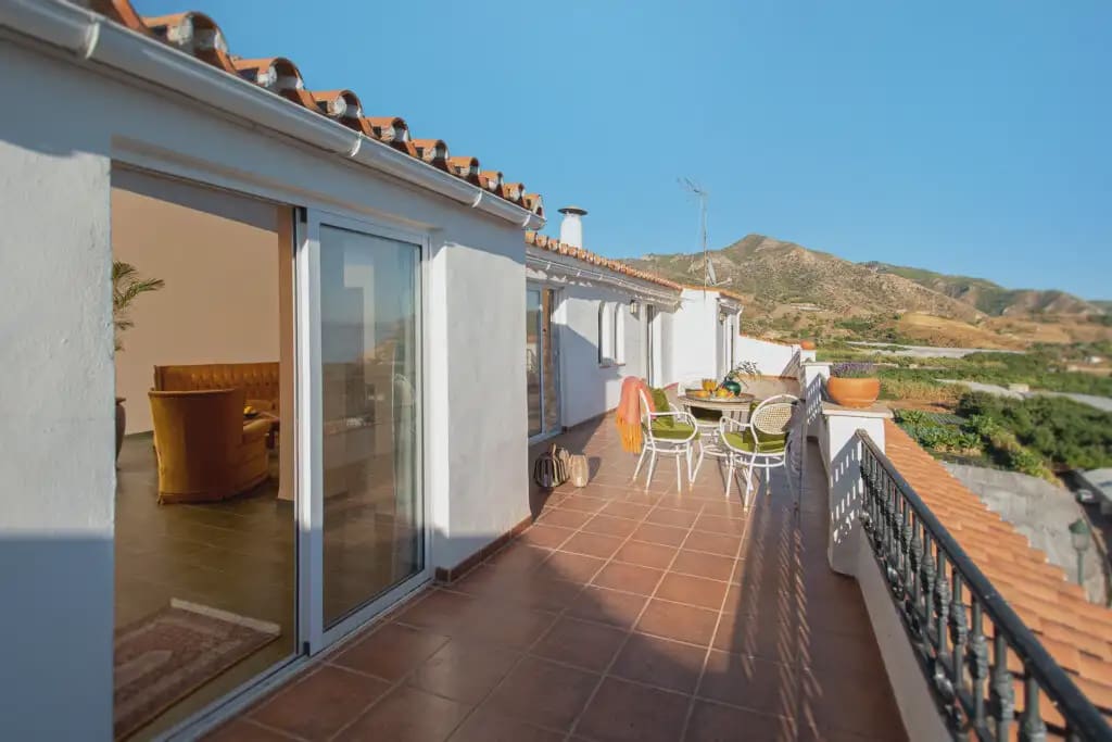 2 makuuhuone Kattohuoneisto myytävänä paikassa Nerja - 390 000 € (Ref: 9777287)