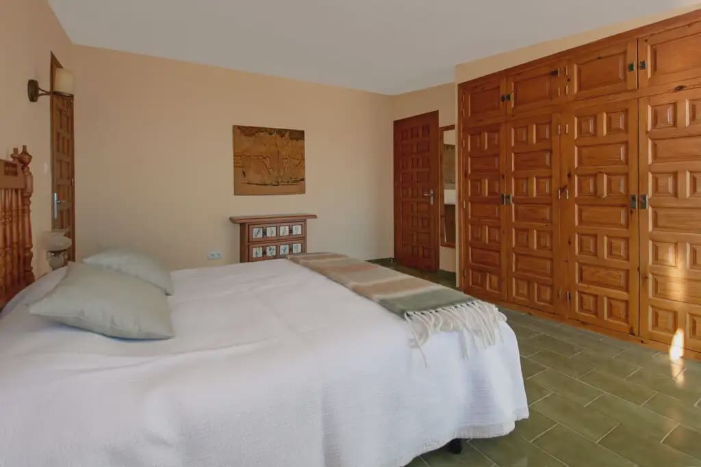 2 makuuhuone Kattohuoneisto myytävänä paikassa Nerja - 390 000 € (Ref: 9777287)