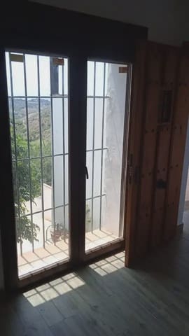 2 bedroom Townhouse for rent in Frigiliana with pool - € 850 (Ref: 9805624)