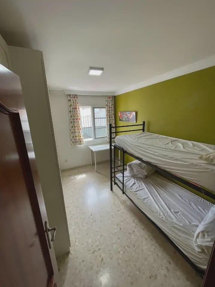 2 Zimmer Penthouse zu verkaufen in Velez-Malaga - 250.000 € (Ref: 9805625)