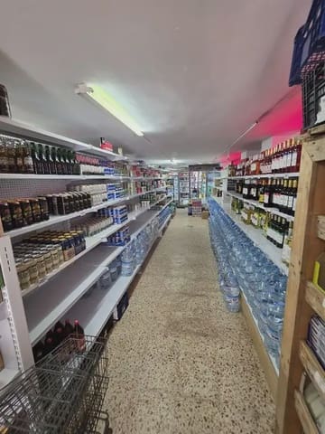 Comercial para venda em Centro, Nerja - 650 000 € (Ref: 9808933)