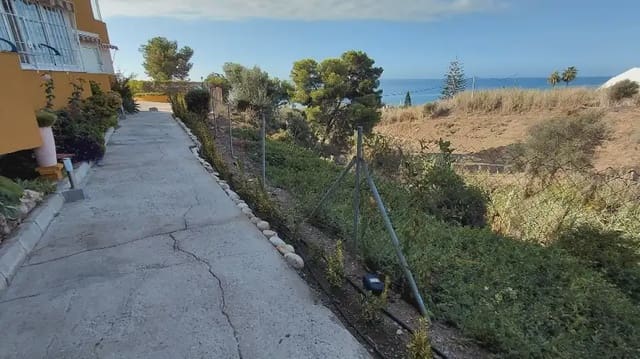 1 slaapkamer Strandappartement te koop in Benajarafe, Vélez-Málaga met zwembad - € 190.000 (Ref: 9816559)