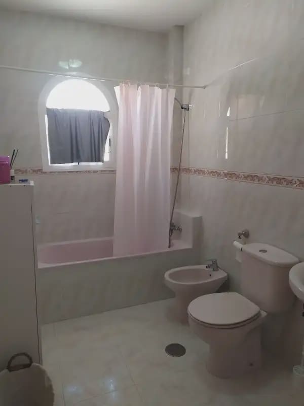 Piso de 2 habitaciones en Torrox en venta con piscina - 269.900 € (Ref: 9827971)