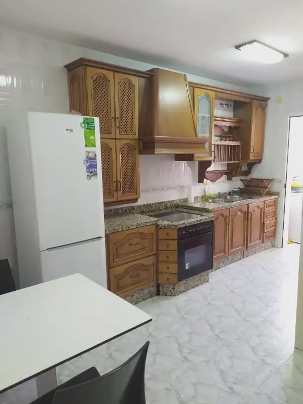 Piso de 2 habitaciones en Torrox en venta con piscina - 269.900 € (Ref: 9827971)