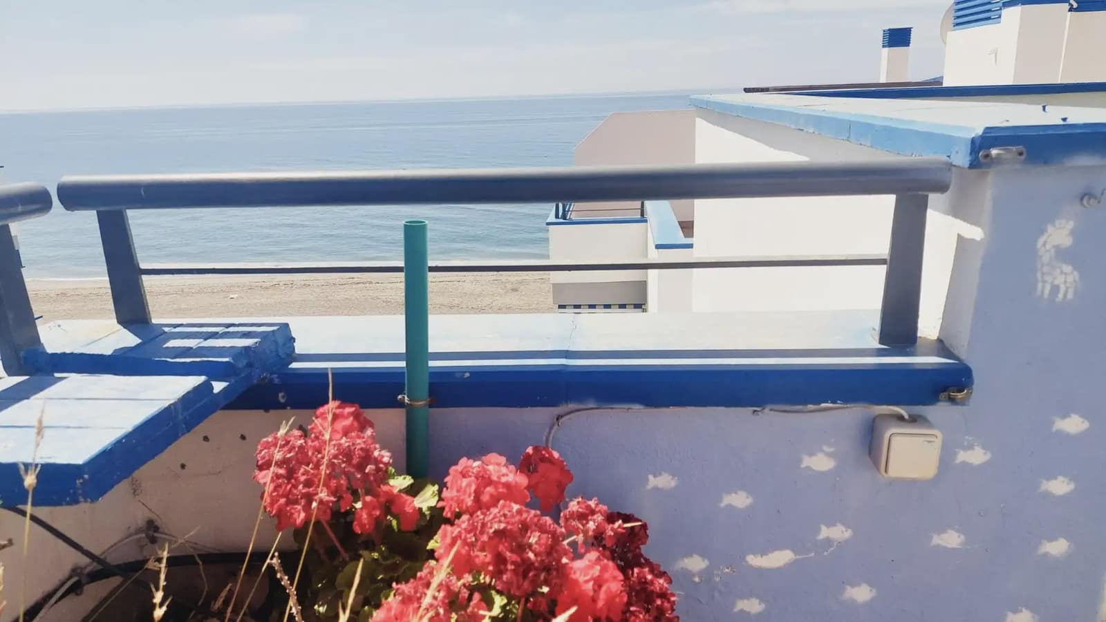 3 bedroom Beach Apartment for sale in Torrox - € 420,000 (Ref: 9860702)