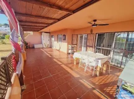 2 bedroom Flat for sale in Rincon de la Victoria with pool garage - € 359,000 (Ref: 9863695)