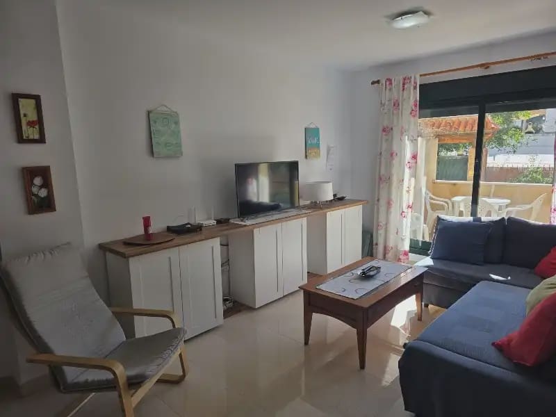 2 soveværelse Strandlejlighed til salg i Nerja med swimmingpool - € 289.000 (Ref: 9872190)