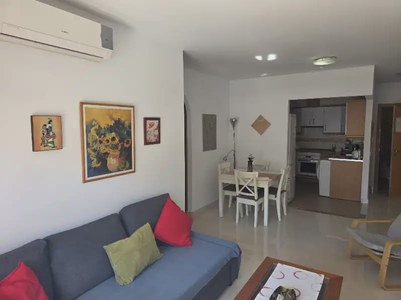 2 soveværelse Strandlejlighed til salg i Nerja med swimmingpool - € 289.000 (Ref: 9872190)