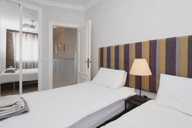2 quarto Apartamento para venda em Centro, Nerja - 299 000 € (Ref: 9872308)