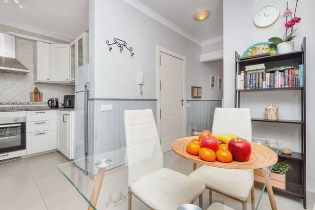 2 quarto Apartamento para venda em Centro, Nerja - 299 000 € (Ref: 9872308)