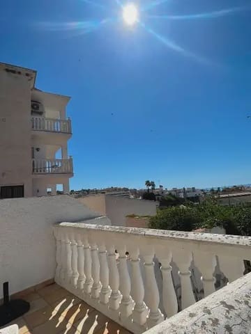 Chalet de 3 habitaciones en Vélez-Málaga en venta con garaje - 735.000 € (Ref: 9872309)
