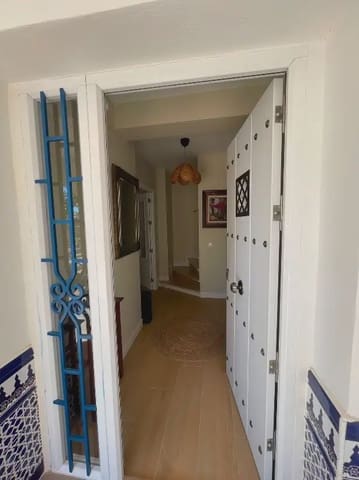 Chalet de 3 habitaciones en Vélez-Málaga en venta con garaje - 735.000 € (Ref: 9872309)