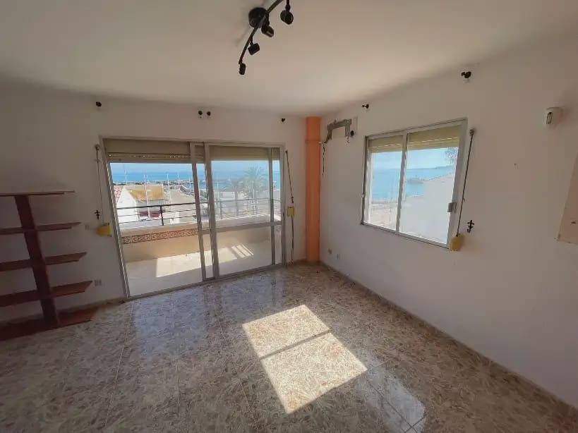 3 bedroom Flat for sale in Velez-Malaga with pool - € 440,000 (Ref: 9873896)