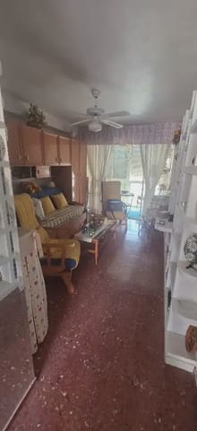 Estudio de 1 habitación en Torre del Mar, Vélez-Málaga en venta con piscina garaje - 151.000 € (Ref: 9873898)