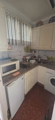 Estudio de 1 habitación en Torre del Mar, Vélez-Málaga en venta con piscina garaje - 151.000 € (Ref: 9873898)