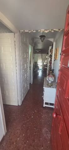 Estudio de 1 habitación en Torre del Mar, Vélez-Málaga en venta con piscina garaje - 151.000 € (Ref: 9873898)