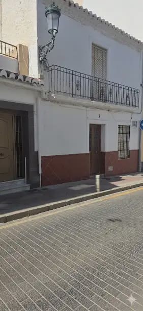 3 makuuhuone Omakotitalo myytävänä paikassa Nerja - 336 000 € (Ref: 9880322)