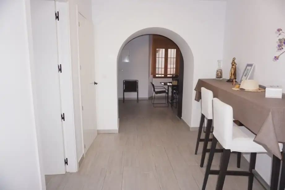 3 Zimmer Haus zu vermieten in Velez-Malaga - 1.000 € (Ref: 9908865)
