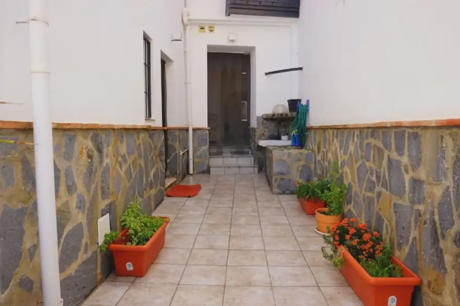3 Zimmer Haus zu vermieten in Velez-Malaga - 1.000 € (Ref: 9908865)