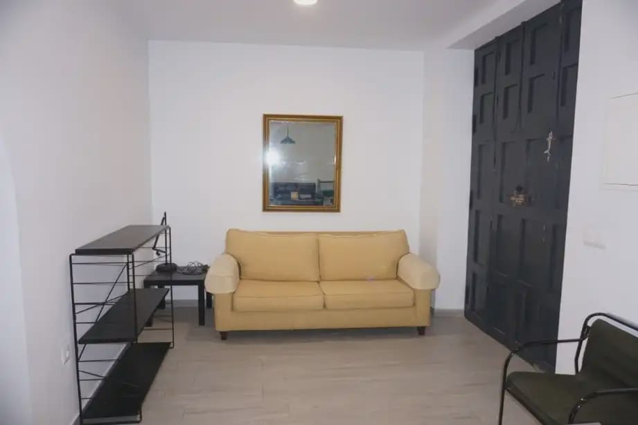 3 Zimmer Haus zu vermieten in Velez-Malaga - 1.000 € (Ref: 9908865)