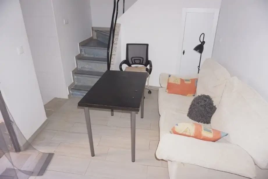 3 Zimmer Haus zu vermieten in Velez-Malaga - 1.000 € (Ref: 9908865)