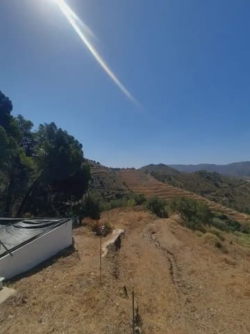 3 soveværelse Finca/Landehus til salg i Canillas de Aceituno med garage - € 290.000 (Ref: 9937034)