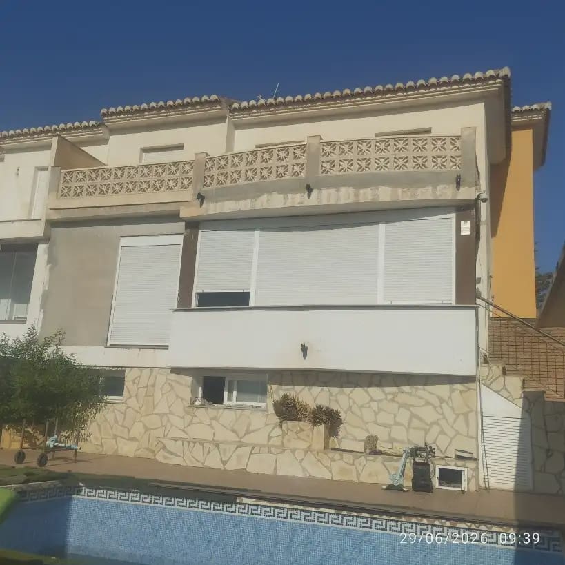 3 soverom Villa til salgs i Torrox med svømmebasseng garasje - € 429 000 (Ref: 9937035)