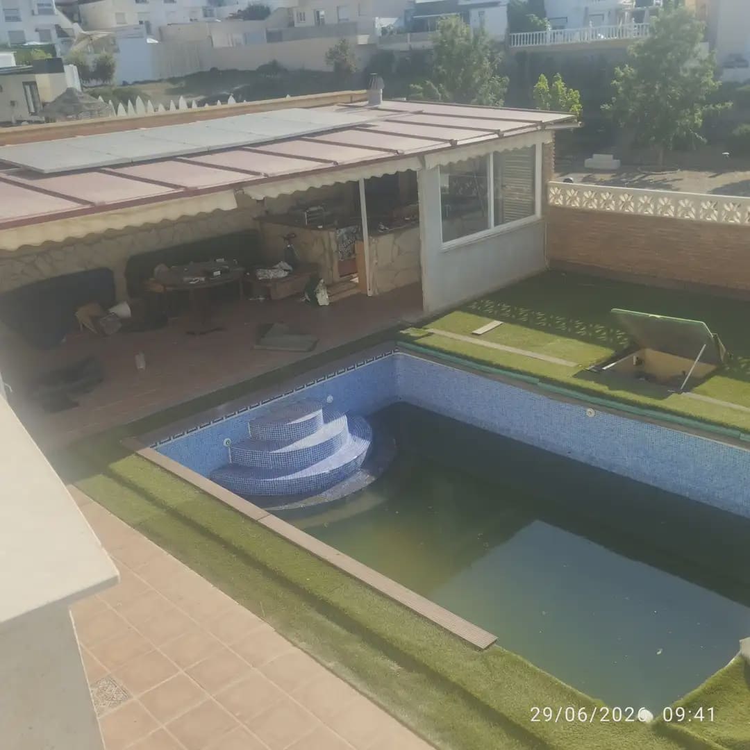 3 soverom Villa til salgs i Torrox med svømmebasseng garasje - € 429 000 (Ref: 9937035)