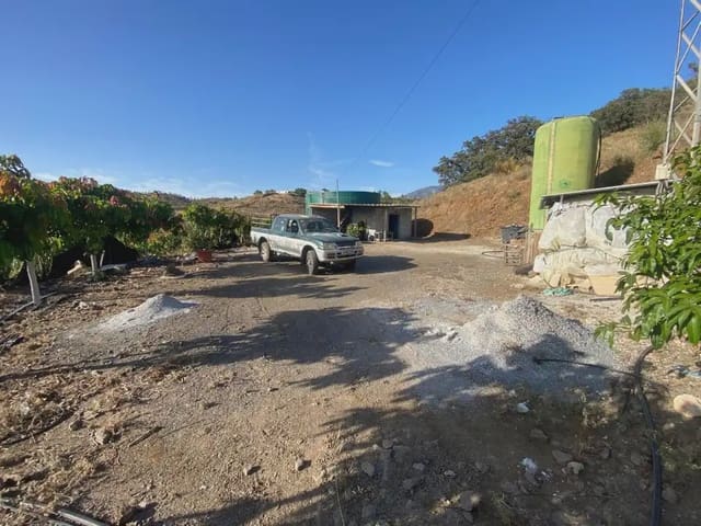 Teren niezagospodarowany na sprzedaż w Vélez-Málaga - 135 000 € (Ref: 9952924)