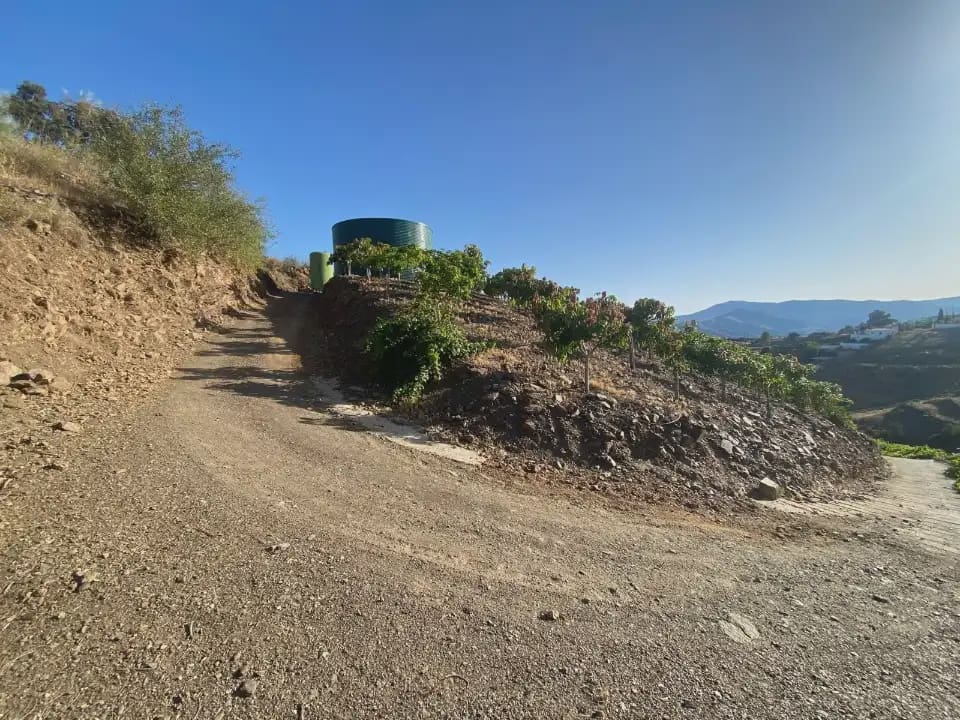 Teren niezagospodarowany na sprzedaż w Velez-Malaga - 135 000 € (Ref: 9952924)
