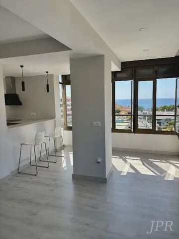 3 soveværelse Lejlighed til salg i Torremolinos med swimmingpool - € 580.000 (Ref: 9979241)