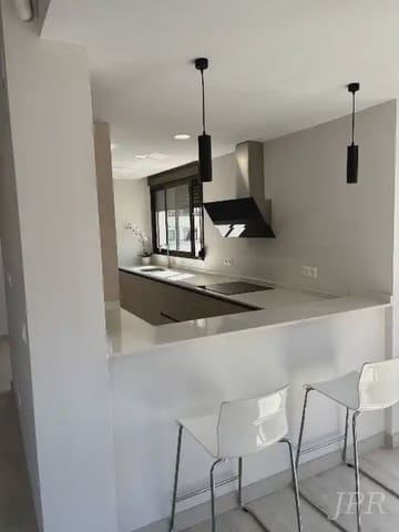 3 soveværelse Lejlighed til salg i Torremolinos med swimmingpool - € 580.000 (Ref: 9979241)